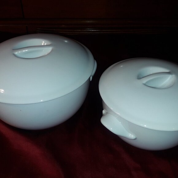 Two Pillivuyt French Porcelain Culinaire White Round Casseroles with Lids - Picture 4 of 14